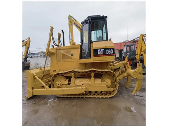 بلدوزر CATERPILLAR D6D