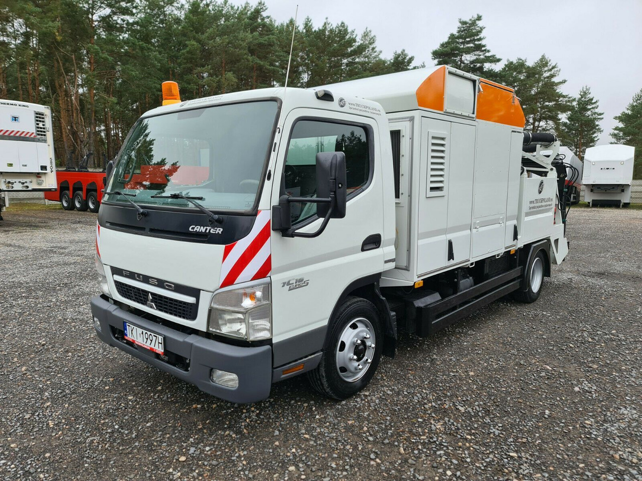 Mitsubishi CANTER Szippantóskocsi إيجار Mitsubishi CANTER Szippantóskocsi: صور 2