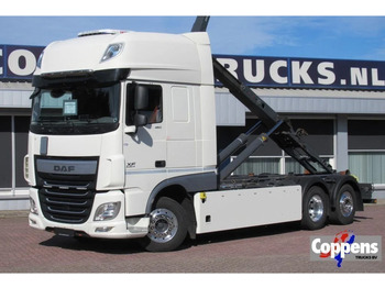 شاحنة ذات الخطاف DAF XF 460