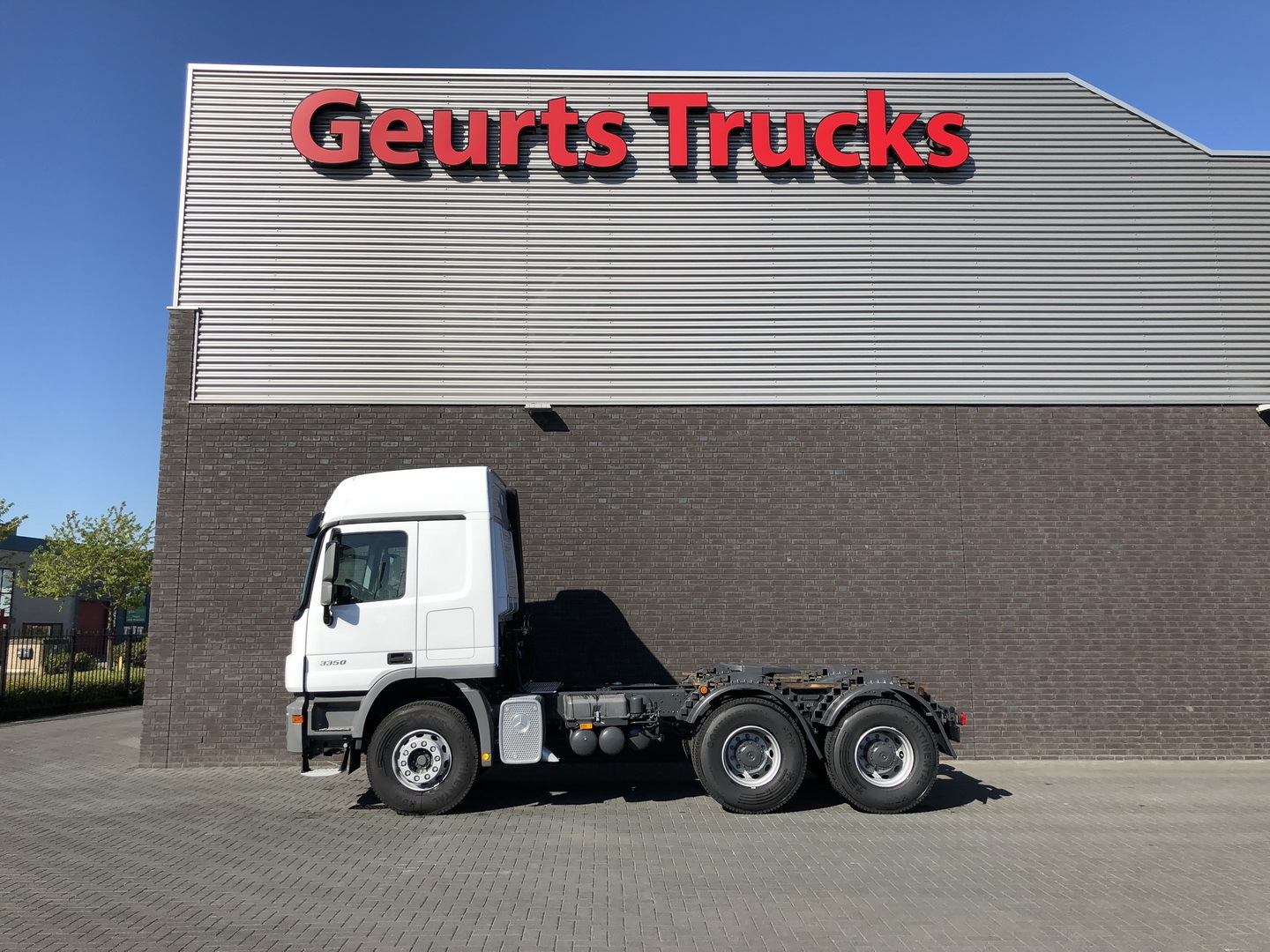 Geurts Trucks B.V. - معدات أخرى undefined: صور 34