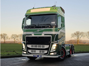 شاحنة جرار VOLVO FH 540