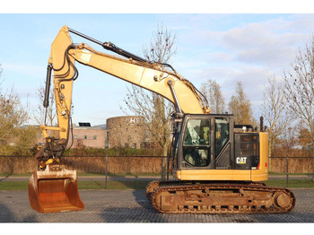 حفارات زحافة CATERPILLAR 325FL