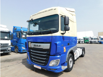 شاحنة جرار DAF XF 480