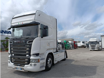 شاحنة جرار SCANIA R 450