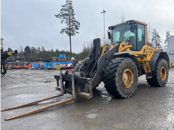 اللودر بعجل VOLVO L110F