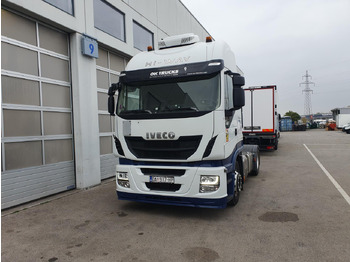 شاحنة جرار IVECO Stralis 440