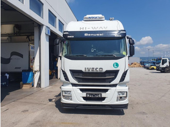 شاحنة جرار IVECO Stralis 440