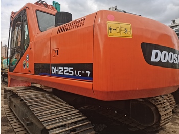 حفارات زحافة DOOSAN DH225LC-7: صور 2