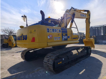 حفارة KOMATSU PC240LC-8