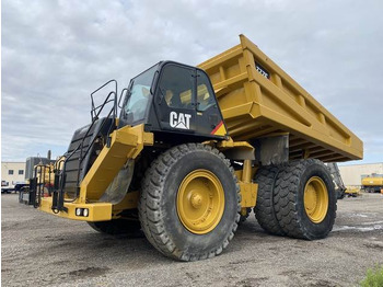 شاحنة قلابة للمحاجر CATERPILLAR 777F