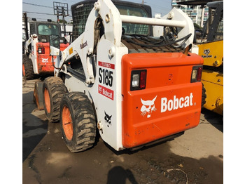 شيول صغير BOBCAT S185