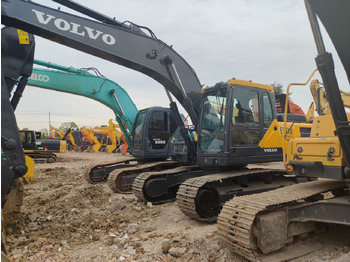 حفارات زحافة VOLVO EC210B