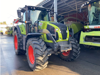 جرار CLAAS Axion 830