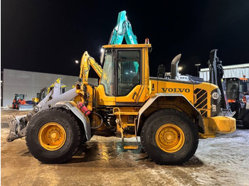 اللودر بعجل VOLVO L60F