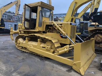 بلدوزر CATERPILLAR D6D