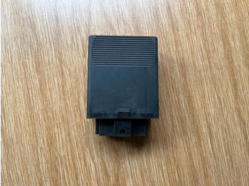 كتلة التحكم - شاحنة Mercedes W638 Vito Steuergerät Blinkermodul Relais 0165452332: صور 4 كتلة التحكم - شاحنة Mercedes W638 Vito Steuergerät Blinkermodul Relais 0165452332: صور 4