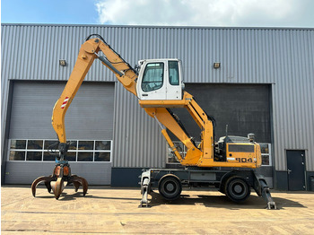 حفارة على عجلات LIEBHERR A 904 C