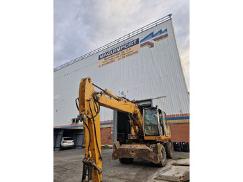 حفارة على عجلات LIEBHERR A 904 C