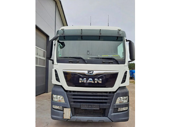 مبردة شاحنة MAN TGX 26.460