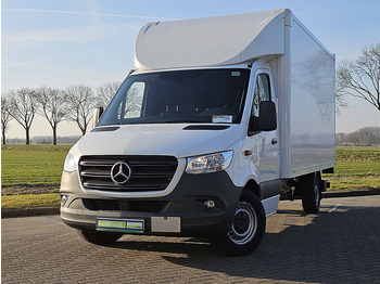 الشاحنات الصغيرة صندوق مغلق MERCEDES-BENZ Sprinter 317