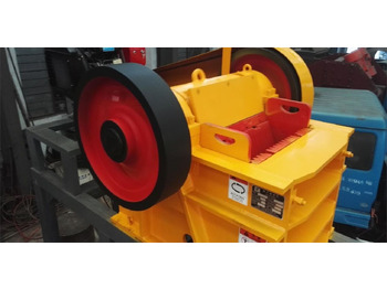 جديد كسارة فكية Kinglink PE250x400 Diesel Engine Skid Frame Jaw Crusher 10x16: صور 4