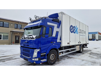 بصندوق مغلق شاحنة VOLVO FM 330