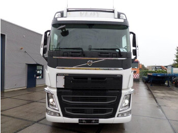 شاحنة جرار Volvo FH 540 6x2: صور 3