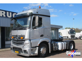 شاحنة جرار MERCEDES-BENZ Actros 1840