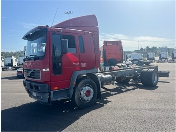 الشاسيه شاحنة VOLVO FL 250