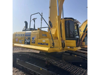 حفارات زحافة KOMATSU PC240-8