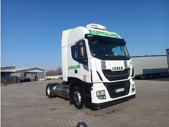 شاحنة جرار IVECO S-WAY