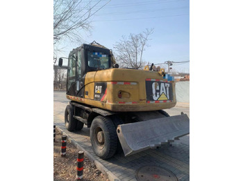 حفارة على عجلات CATERPILLAR 315D