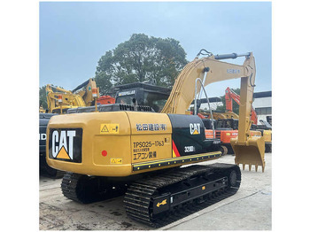 حفارات زحافة CATERPILLAR 320D2