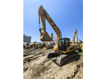 High Quality Original Japan Used caterpillar 320CL for sale in Shanghai second hand CAT320CL for sale in shanghai إيجار High Quality Original Japan Used caterpillar 320CL for sale in Shanghai second hand CAT320CL for sale in shanghai: صور 4