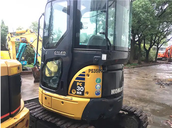 حفارات زحافة Used Komatsu pc35mr-3 Used small backhoe Original Japan, good condition Used construction machinery for sale: صور 5