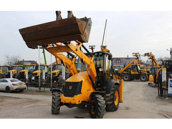 حفار متعدد الاستخدام JCB 3CX