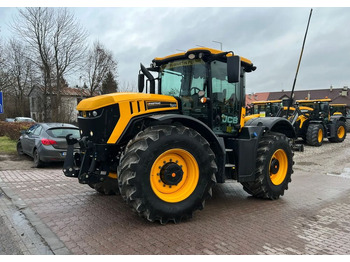 جرار JCB Fastrac 4220