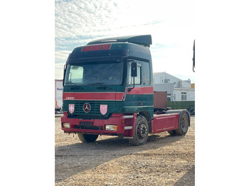 شاحنة جرار Mercedes-Benz Actros 1840: صور 4