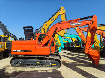 حفارة DOOSAN DX150