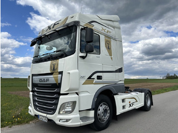 شاحنة جرار DAF XF 106 460