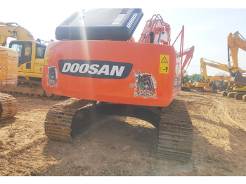 حفارات زحافة DOOSAN DH225LC-7