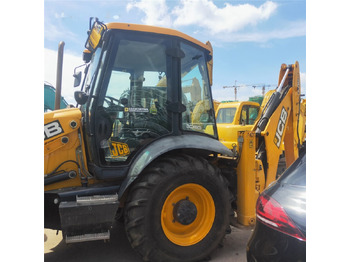 حفار متعدد الاستخدام JCB 3CX