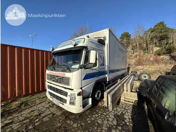 بصندوق مغلق شاحنة VOLVO FM 300