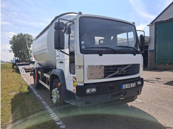 شاحنة صهريج Volvo FL 250 GAS / LPG: صور 2