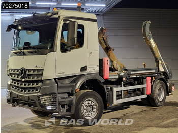 شاحنات قابلة للفك شاحنة Mercedes-Benz Arocs 1845 4X2 Skiploader Automatic Big-Axle ADR Euro 6: صور 3