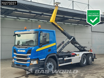 شاحنة ذات الخطاف SCANIA P 360