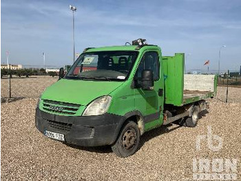 شاحنات مسطحة IVECO Daily 35c12