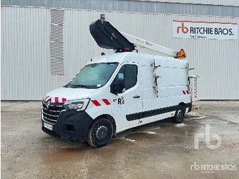 مصاعد الازدهار محمولة على شاحنة RENAULT Master