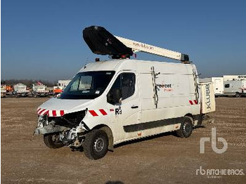 مصاعد الازدهار محمولة على شاحنة RENAULT Master