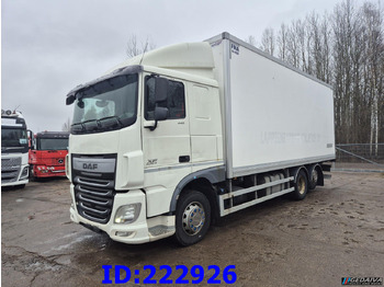 متساوي شاحنة DAF XF 106 440